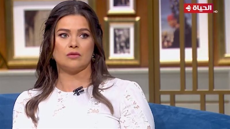 يسرا اللوزي، فيتو