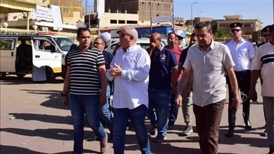 محافظ الأقصر يتفقد مواقف السيارات بعد تحريك سعر السولار