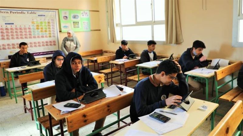امتحانات الفصل الدراسي