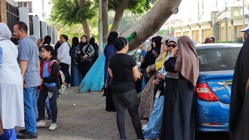 انتظار أولياء الأمور