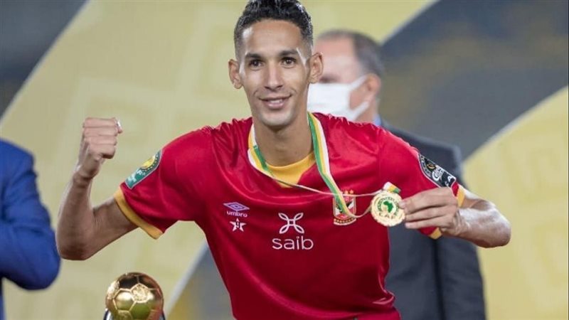 بدر بانون مدافع الأهلي