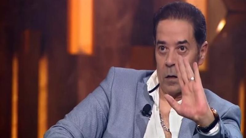 الفنان مدحت صالح،