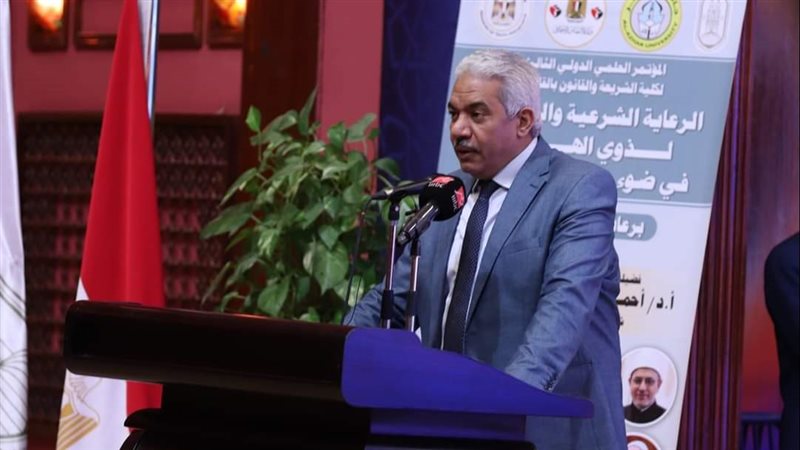 الدكتور محمود صديق