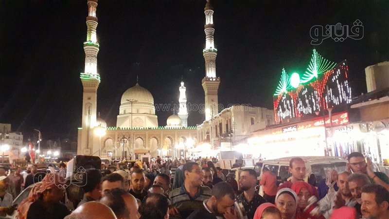 دراويش الصوفية يحتفلون