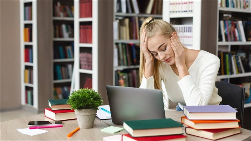 طلاب الثانوية العامة،