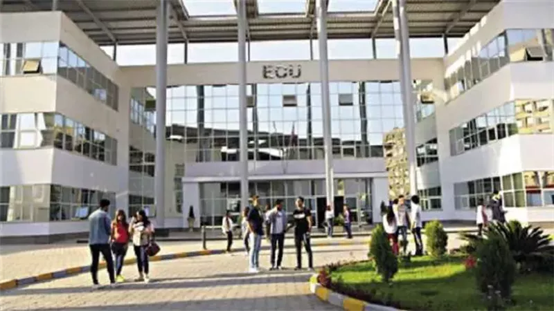 الجامعات الخاصة والأهلية