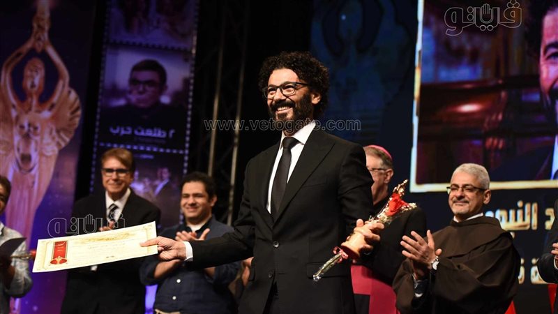 خالد النبوي، فيتو