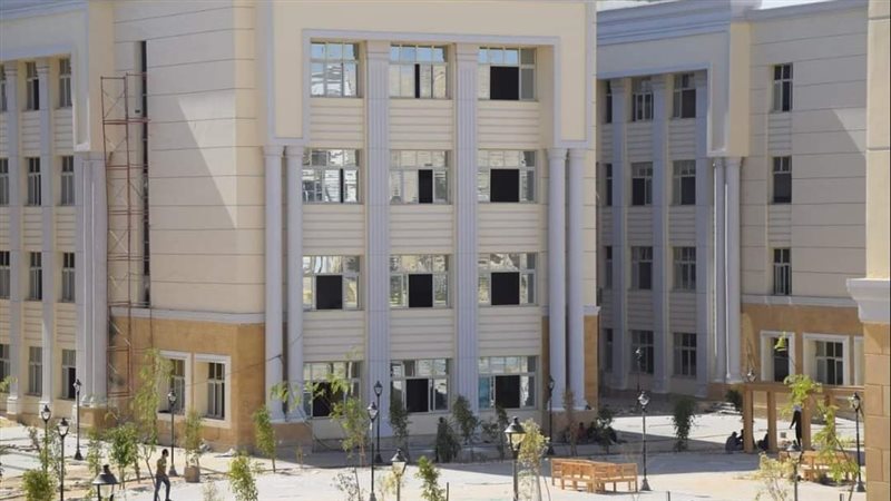 جامعة حلوان الأهلية،