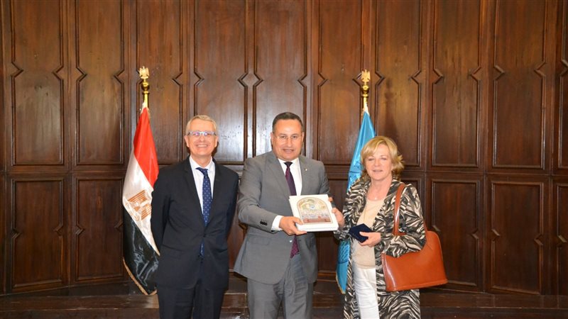 رئيس جامعة الإسكندرية
