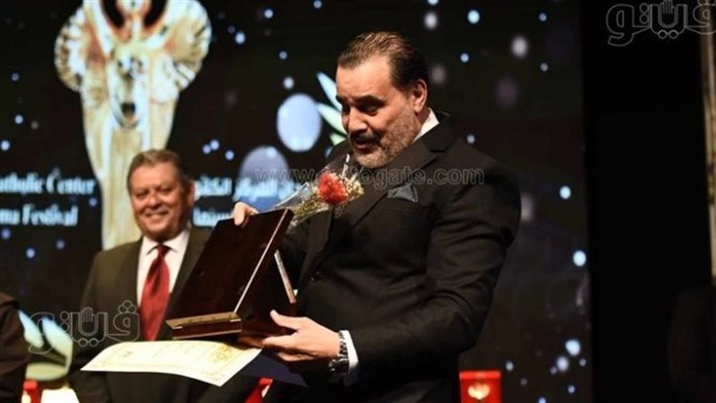 الفنان مجدي كامل،