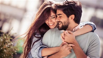 5 خطوات اتبعها لتملك قلب المرأة وعقلها