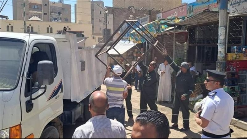رفع الإشغالات بمركز