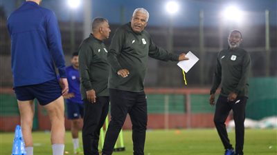 رسالة ميمي عبد الرازق الأخيرة للاعبي المصري قبل مواجهة الداخلية 