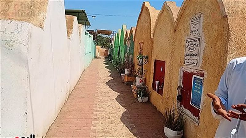 المقابر، فيتو