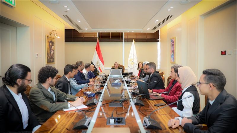 وزيرة البيئة، فيتو
