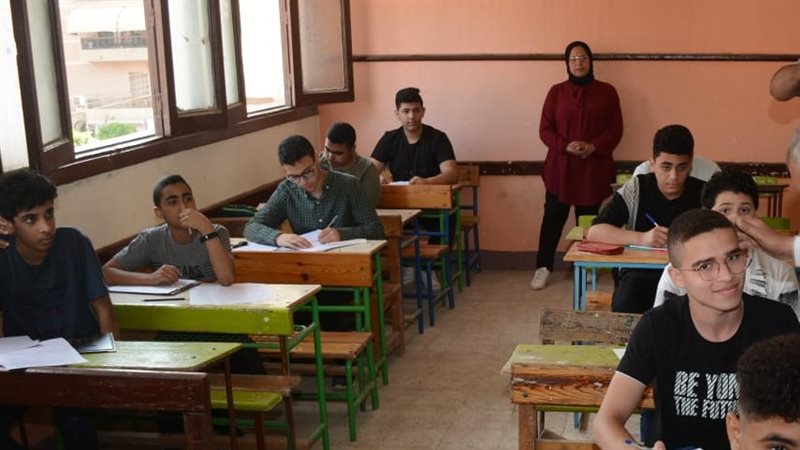 امتحانات الطلاب،