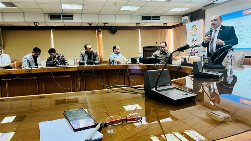 جانب من فعاليات الدورة،