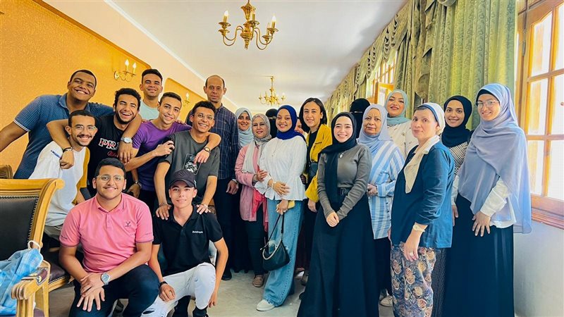 جامعة عين شمس، فيتو