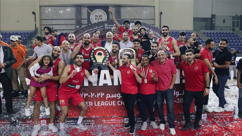 الأهلي، فيتو