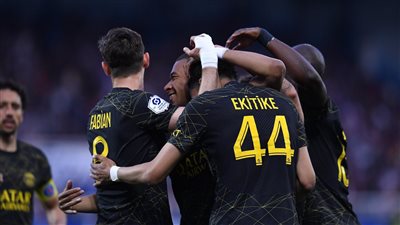 الدوري الفرنسي، باريس سان جيرمان يتعادل أمام كليرمون 2/2 في الشوط الأول 