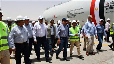الملا: رفع نسبة المكون المحلي بمجمع السولار الجديد بأسيوط بعد زيادة قدرات التصنيع