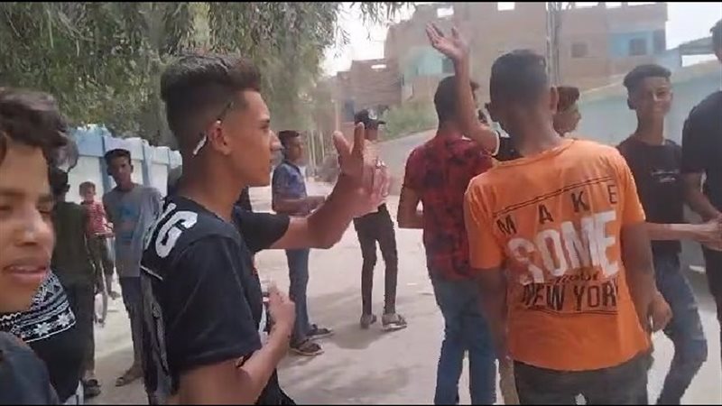 طلاب الشهادة الإعدادية