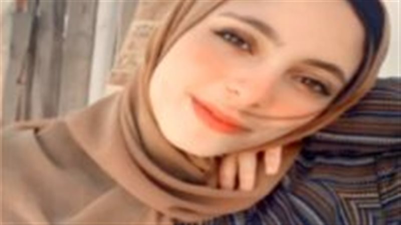 الطلبة أيه صاحبة
