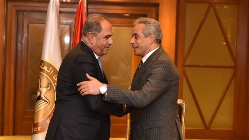 حسن شحاتة وزير القوى