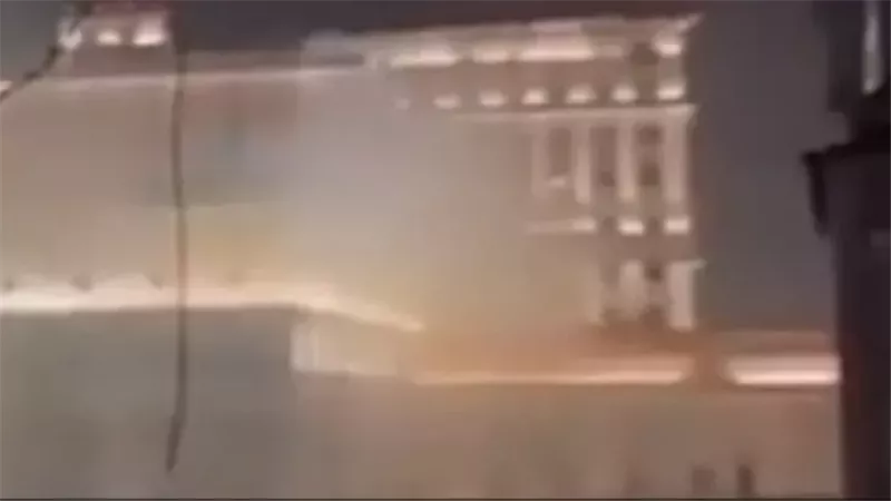 حريق بمبني وزارة