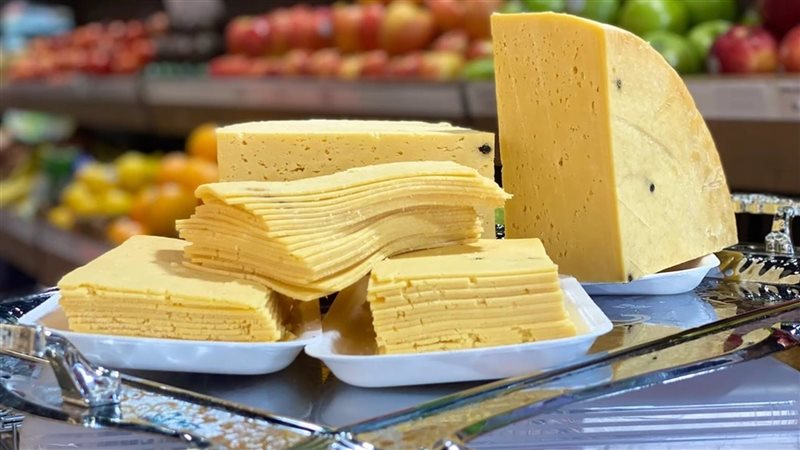 الجبنة الرومي، فيتو