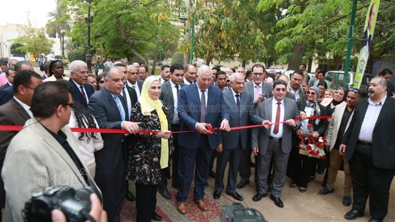 السيد القصير يفتتح