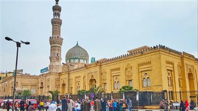 أستاذ آثار يفجر مفاجأة بشأن مكان قبر السيدة زينب الحقيقي (فيديو)