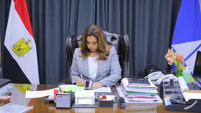 الأستاذة الدكتورة