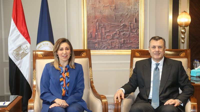 اجتماع وزيرا السياحة