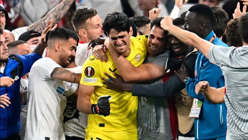 إشبيلية، فيتو