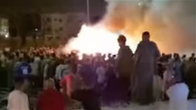 سحابة سوداء غطت المكان وجثث متفحمة داخل ميكروباص.. كواليس لحظات الرعب أعلى الطريق الأوسطي