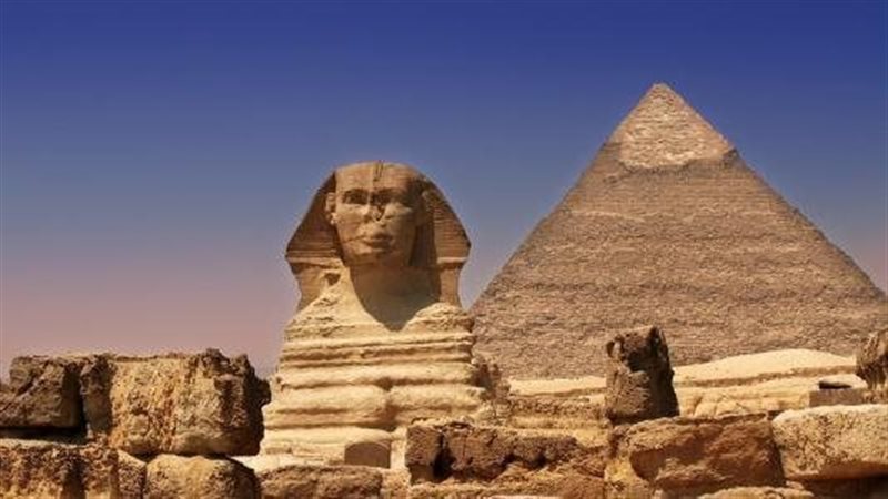 الأهرامات، فيتو