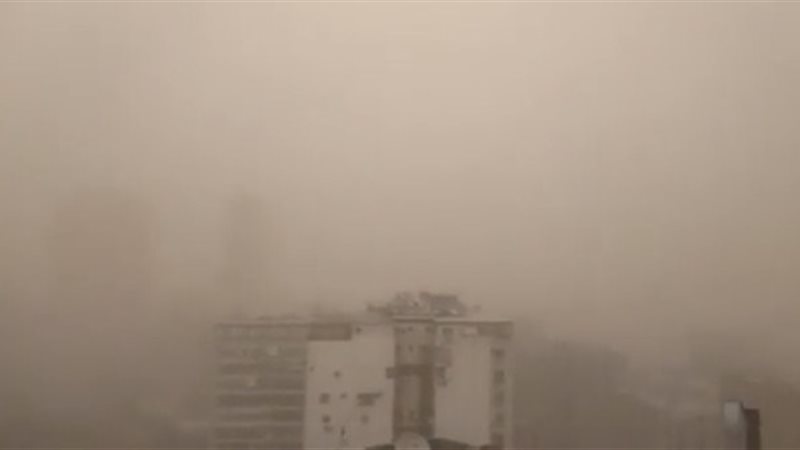 العاصفة الترابية،