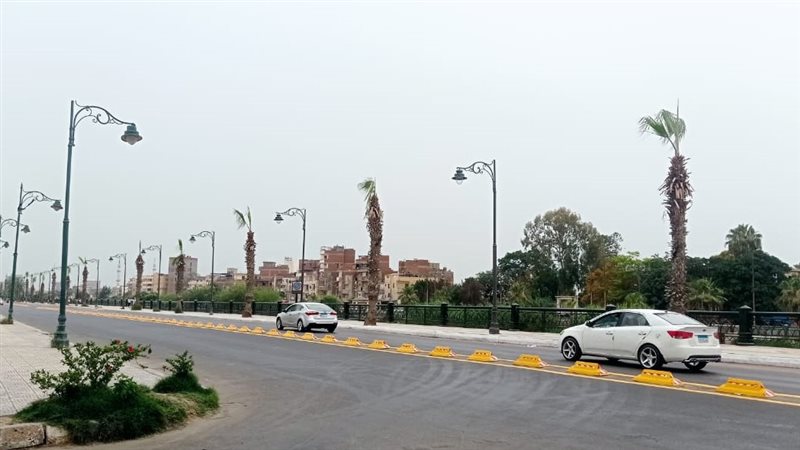 غيوم وأمطار خفيفة
