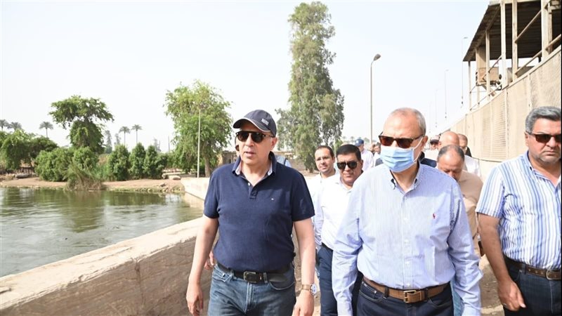 وزير الري ومحافظ