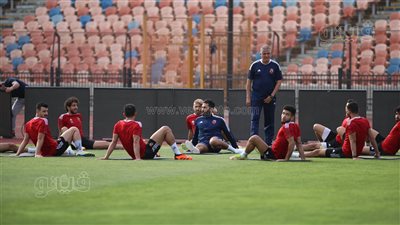 دوري أبطال إفريقيا، الأهلي ينهي مرانه الختامي استعدادًا لمباراة الوداد ( صور ) 