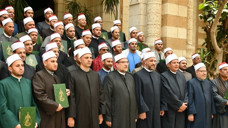 موفدي وزارة الأوقاف،فيتو