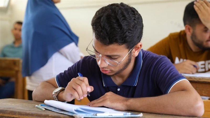 امتحانات الثانوية