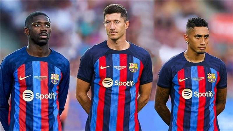 برشلونة، فيتو