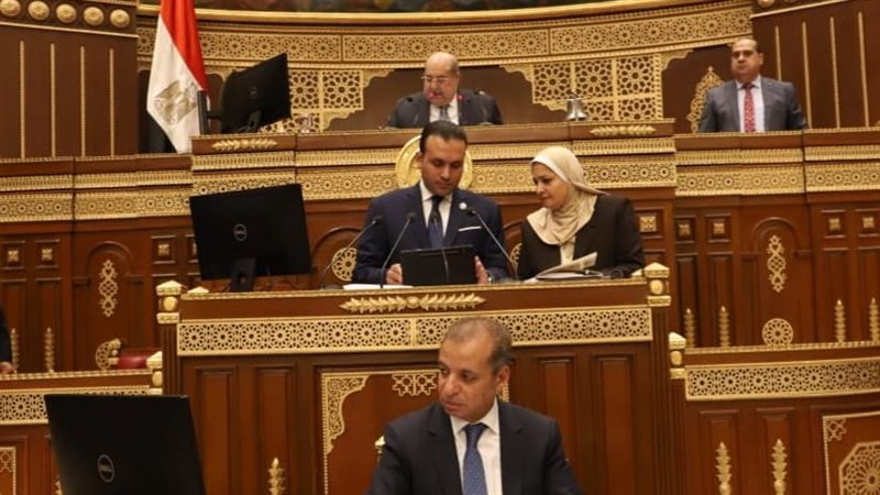 الشيوخ يواصل مناقشة