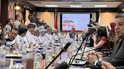 كرم جبر: نترجم العلاقات الأخوية بين مصر وعمان في تعزيز قضايا الإعلام والتنمية 
