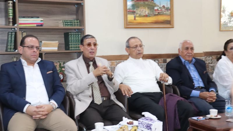 جانب من الاجتماع،