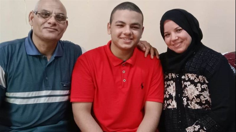الاول علي الاعدادية