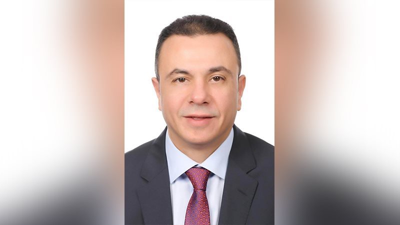وائل رياض ناصر المرشح