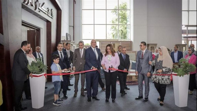 محافظ دمياط يفتتح
